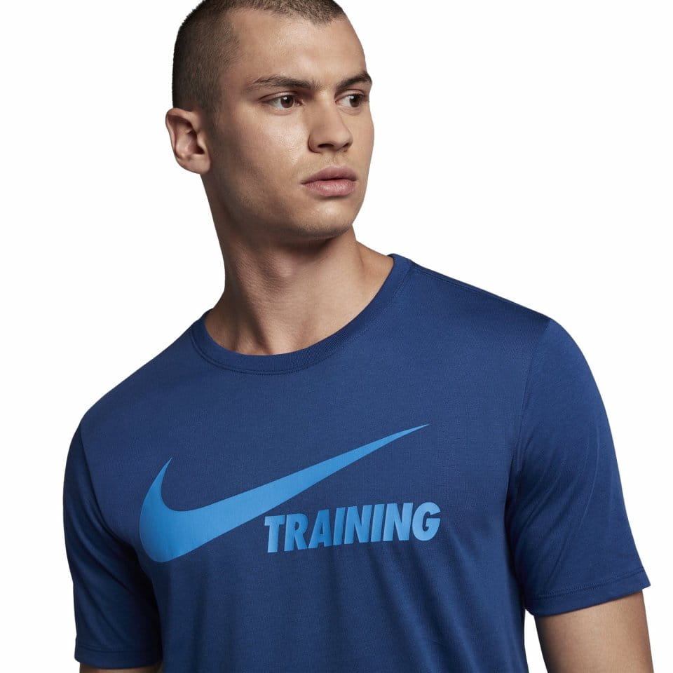 Pánské triko Nike Training Swoosh