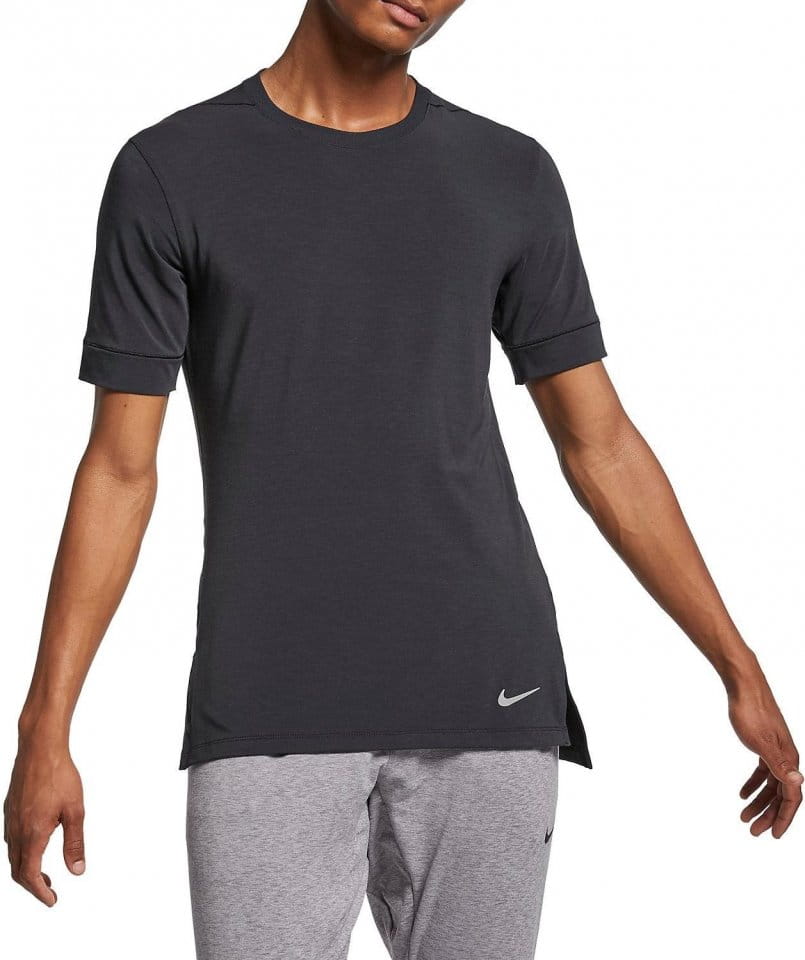 Pánský tréninkový top s krátkým rukávem na jógu Nike Dri-FIT